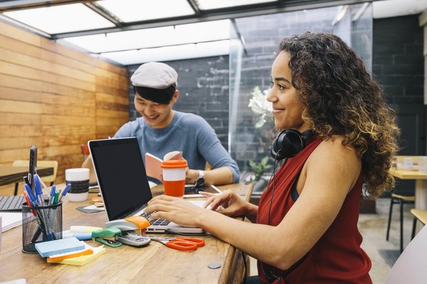 Les bienfaits de la lecture : comment aménager un espace propice à la détente et à la concentration